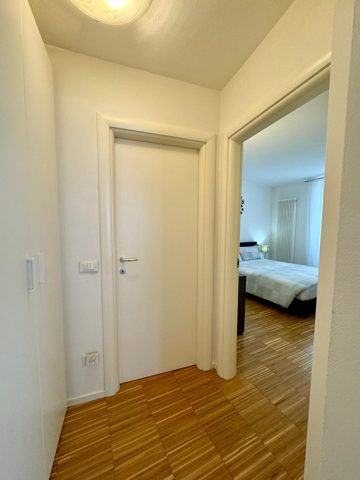 Appartamento Cozy Old Town Arco Esterno foto